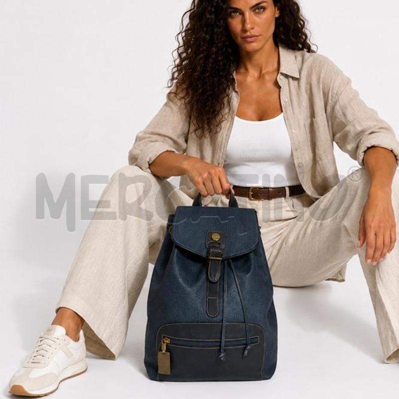 ZAINO DONNA BORBONESE BLU PELLE | Mercatino dell'Usato Carmagnola 1
