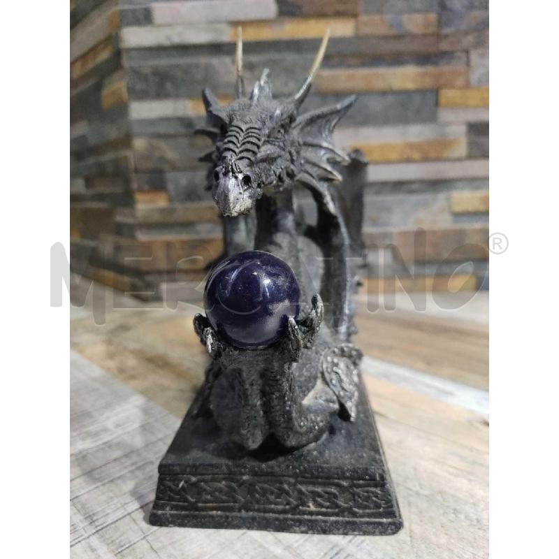 ACTION FIGURE DRAGONE NERO CON SFERA BLU | Mercatino dell'Usato Settimo torinese 2