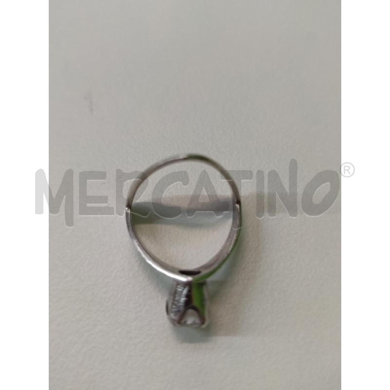 ANELLO DONNA A ZIRCONE SINGOLO FORMA V | Mercatino dell'Usato Settimo torinese 3