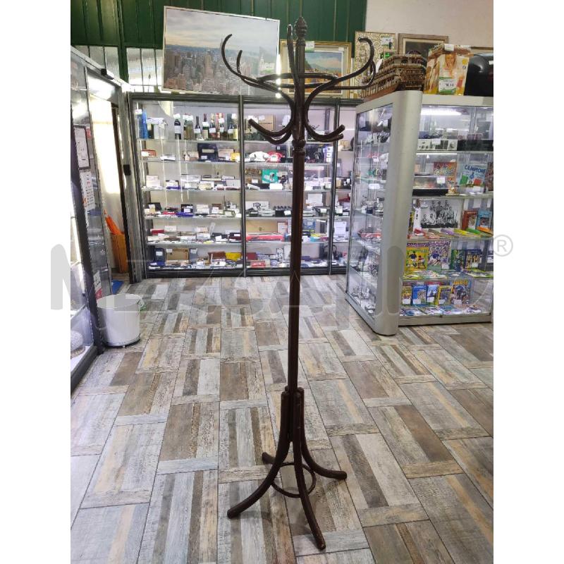 APPENDI ABITI THONET LEGNO ANNI 70 | Mercatino dell'Usato Settimo torinese 1