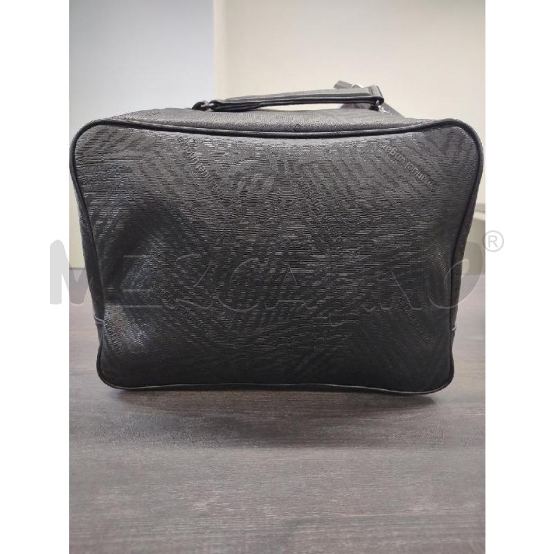 BEAUTY CASE EMANUEL UNGARO NERO CERATO | Mercatino dell'Usato Settimo torinese 3