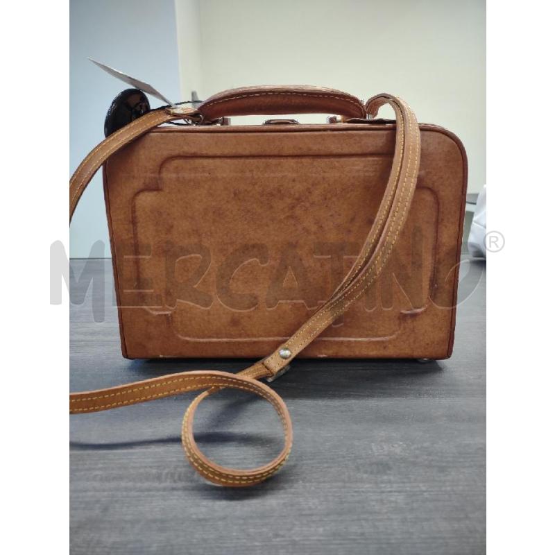 BEAUTY RIGIDO CON TRACOLLA NO CHIAVE PELLE | Mercatino dell'Usato Settimo torinese 2