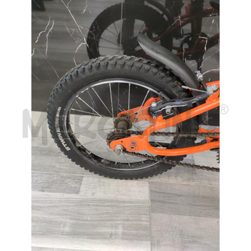 BICICLETTA BAMBINO BTWIN ARANCIONE 16  | Mercatino dell'Usato Settimo torinese 4