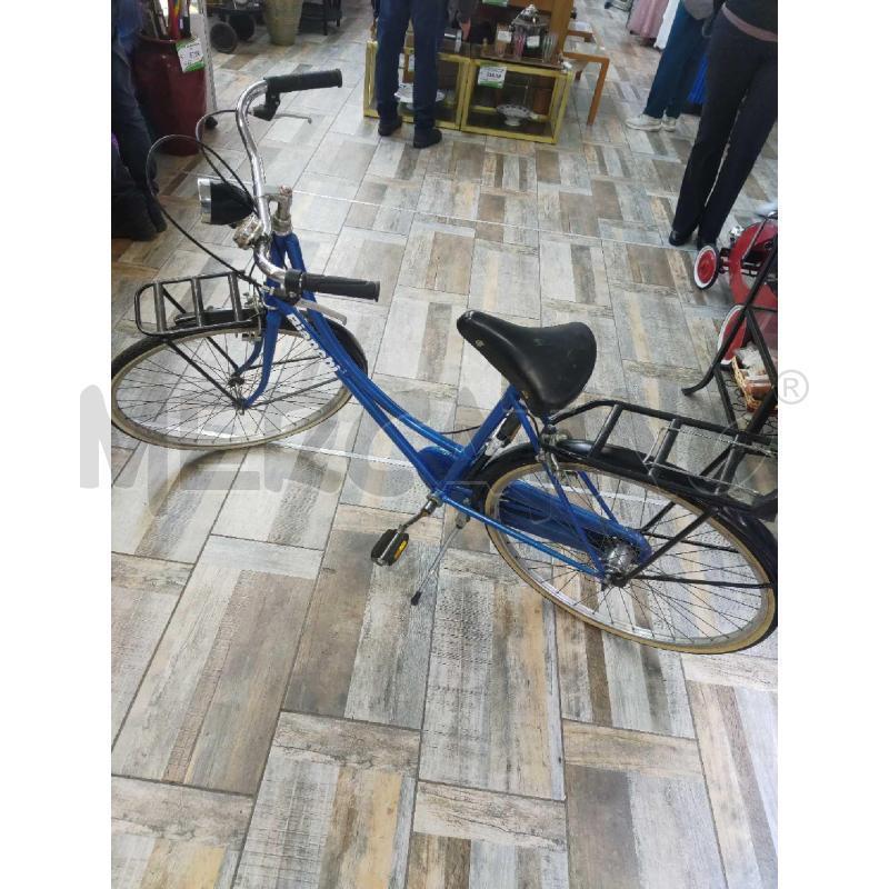 BICICLETTA DONNA BIANCHI BLUETT MODELLO OLANDESE DIAMETRO 26 | Mercatino dell'Usato Settimo torinese 1