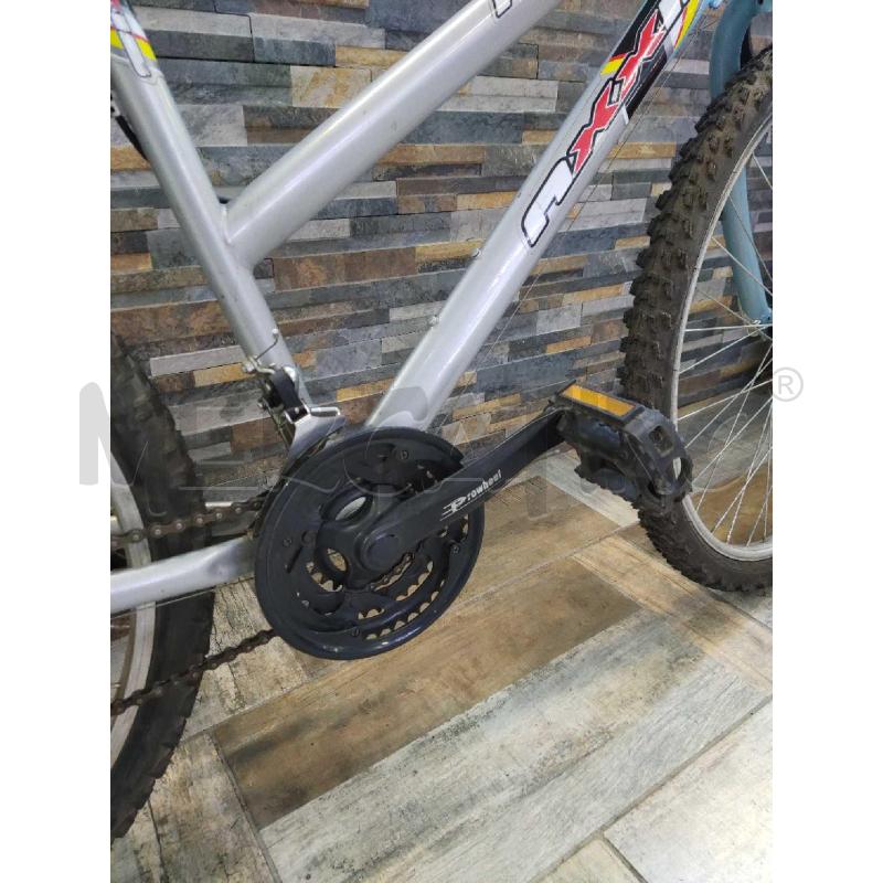 BICICLETTA DONNA  MONTANBIKE AXXIS GRIGIA | Mercatino dell'Usato Settimo torinese 4