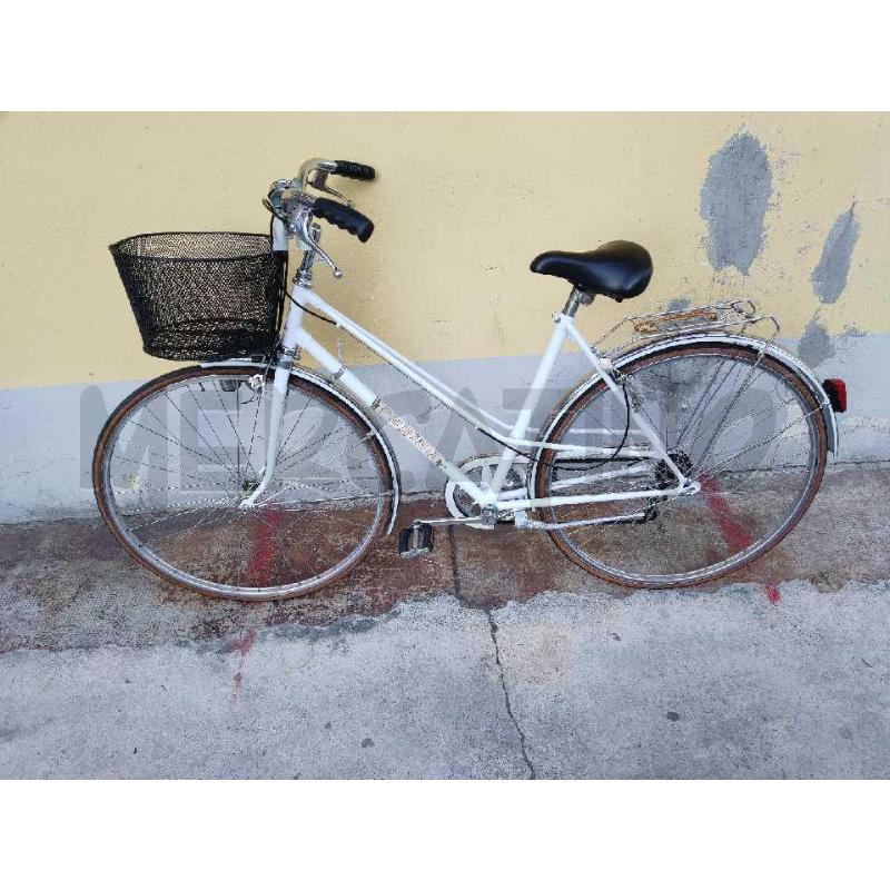 BICICLETTA REGINA BIANCA | Mercatino dell'Usato Settimo torinese 1