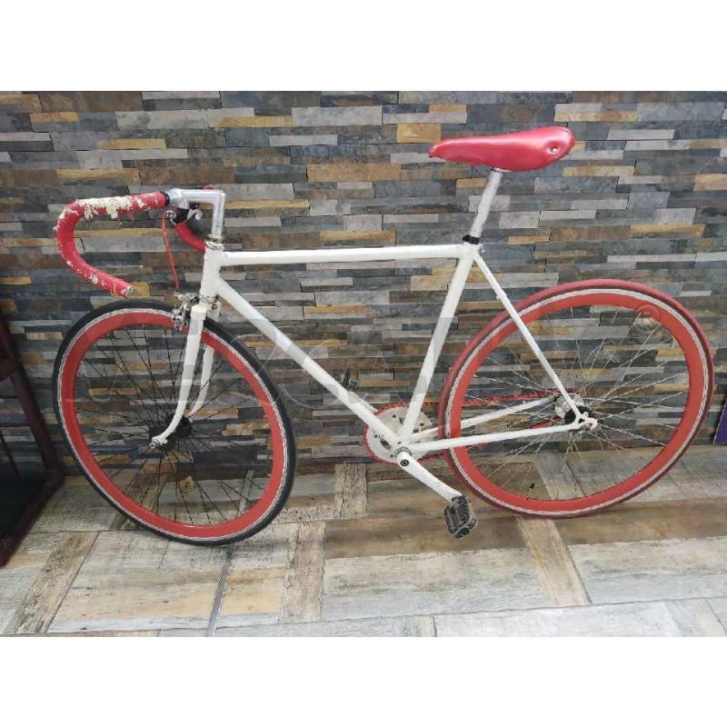 BICICLETTA UOMO  DA CIRCUITO BIANCA  | Mercatino dell'Usato Settimo torinese 1