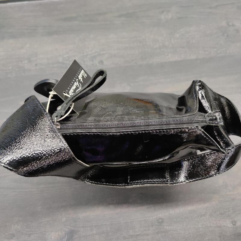 BORSA DONNA COCCINELLE NERA PELLE VERNICE | Mercatino dell'Usato Settimo torinese 3