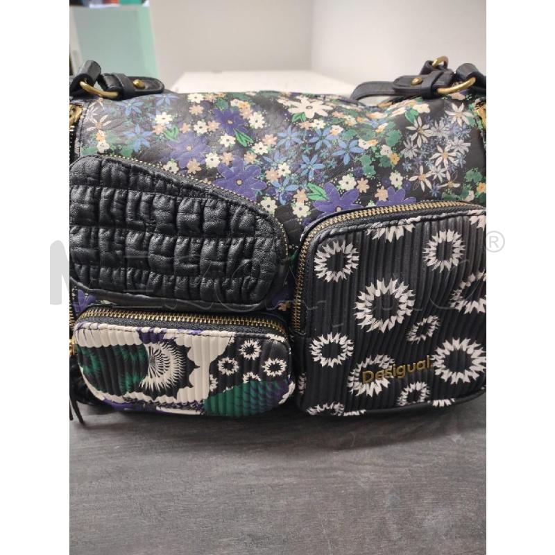 BORSA DONNA DESIGUAL NERA FIORELLINI TASCHE | Mercatino dell'Usato Settimo torinese 3