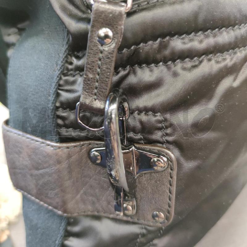 BORSA DONNA FAY NERA ZIP CON GANCIO METALLICO | Mercatino dell'Usato Settimo torinese 3