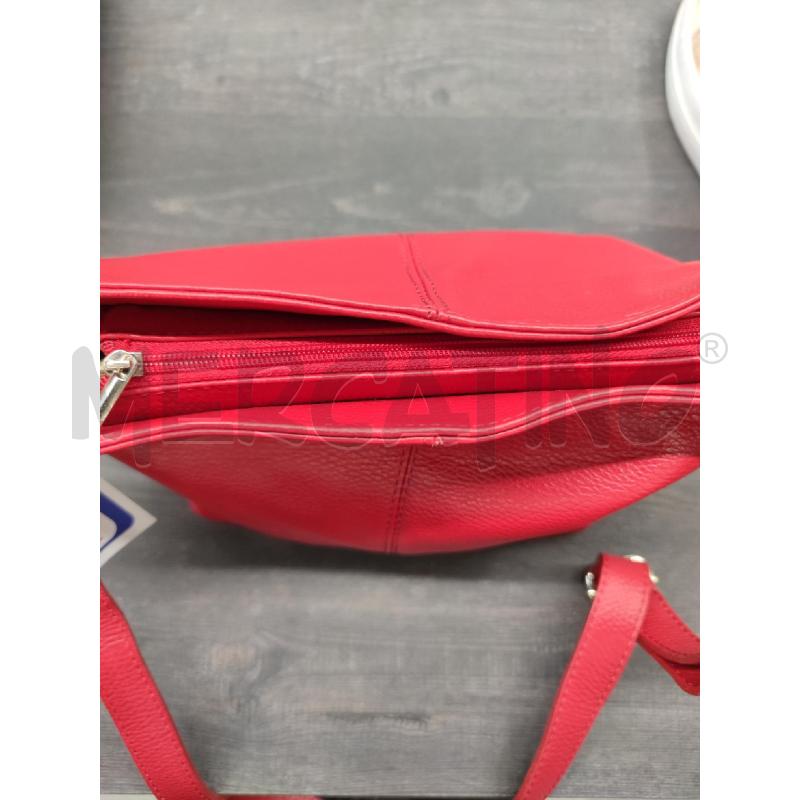 BORSA DONNA PELLE MARTELLATA ROSSA | Mercatino dell'Usato Settimo torinese 3