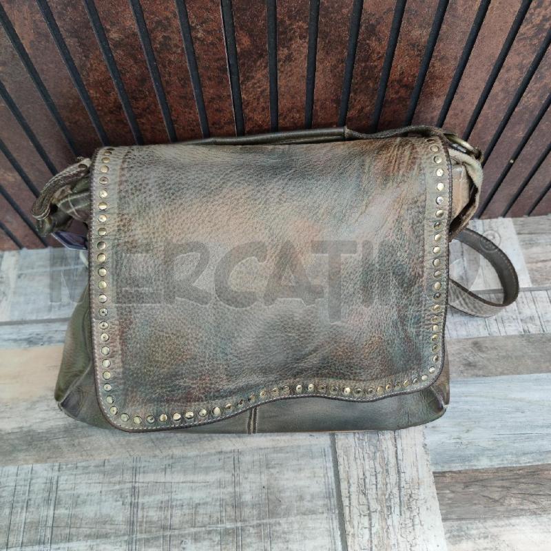 BORSA DONNA PELLE PATTINA BORCHIE VERDONE SFUMATA | Mercatino dell'Usato Settimo torinese 1