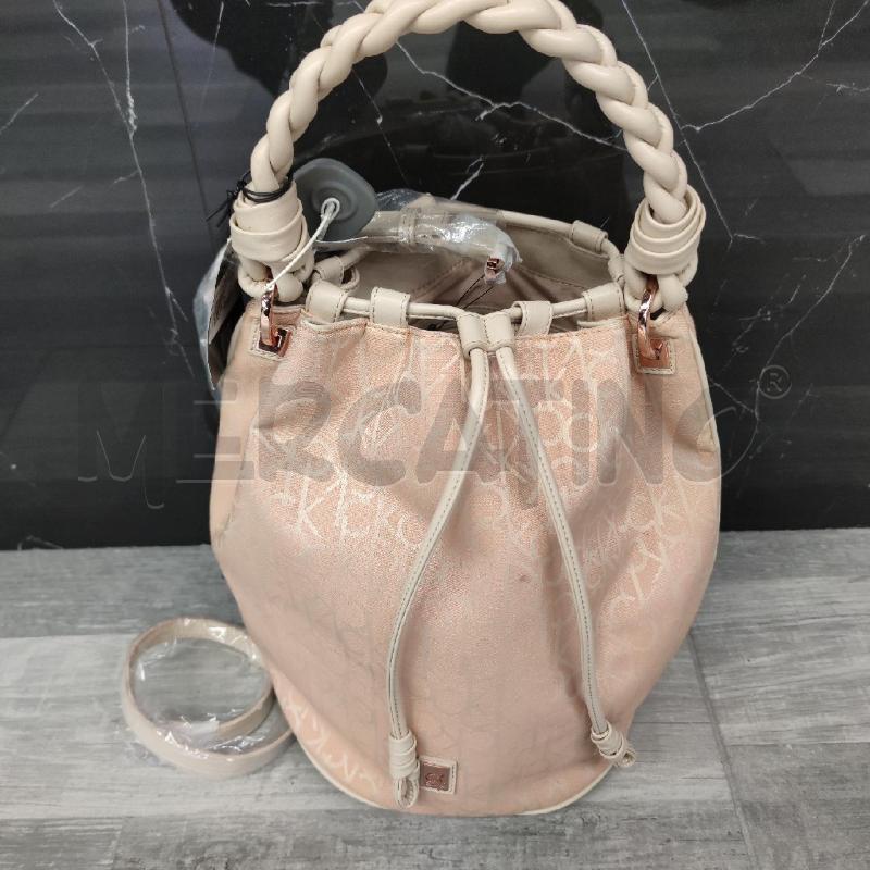 BORSA DONNA SECCHIELLO CALVIN KLEIN ROSA NUDE NUOVA TESSUTO  | Mercatino dell'Usato Settimo torinese 1