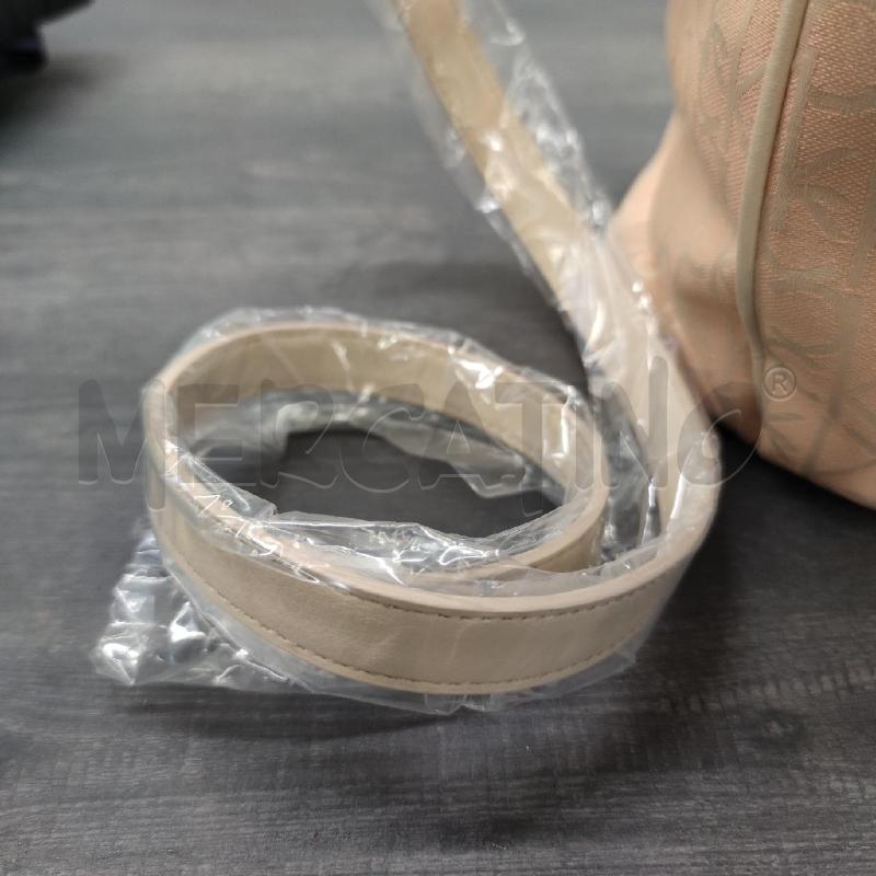 BORSA DONNA SECCHIELLO CALVIN KLEIN ROSA NUDE NUOVA TESSUTO  | Mercatino dell'Usato Settimo torinese 3