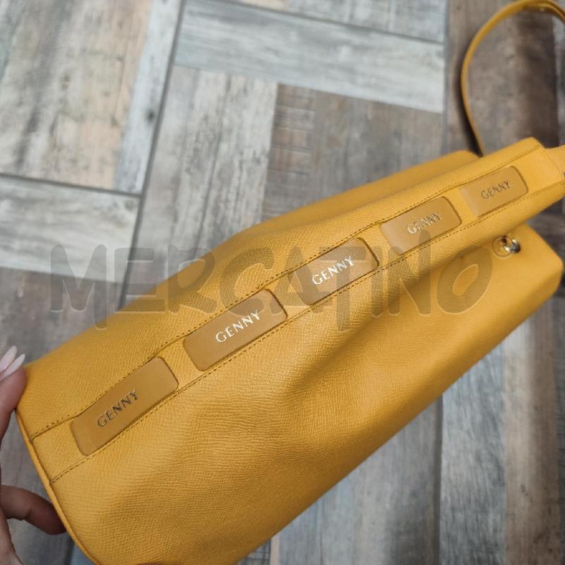 BORSA DONNA SECCHIELLO GIALLA GENNY  | Mercatino dell'Usato Settimo torinese 3