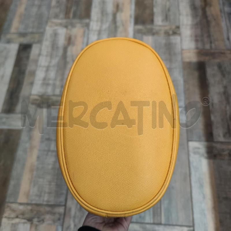 BORSA DONNA SECCHIELLO GIALLA GENNY  | Mercatino dell'Usato Settimo torinese 4