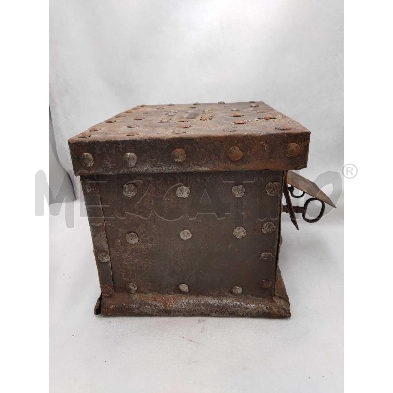 CASSAFORTE VINTAGE  | Mercatino dell'Usato Settimo torinese 4