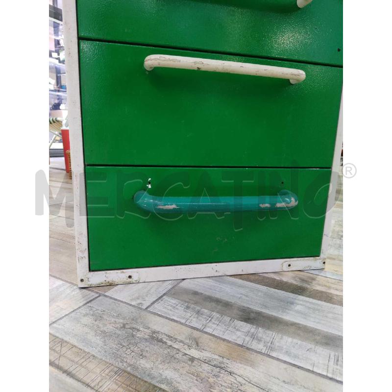CASSETTIERA DA OFFICINA IN METALLO VERDE E BIANCA | Mercatino dell'Usato Settimo torinese 2