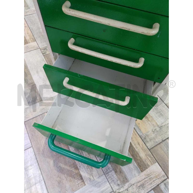 CASSETTIERA DA OFFICINA IN METALLO VERDE E BIANCA | Mercatino dell'Usato Settimo torinese 3