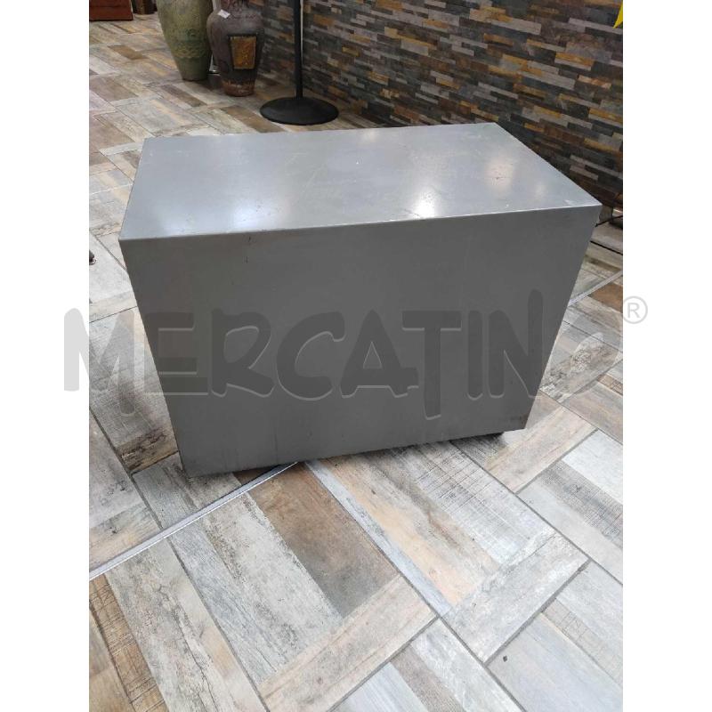 CASSETTIERA IN ALUMINIO CON TRE CASSETTI | Mercatino dell'Usato Settimo torinese 3