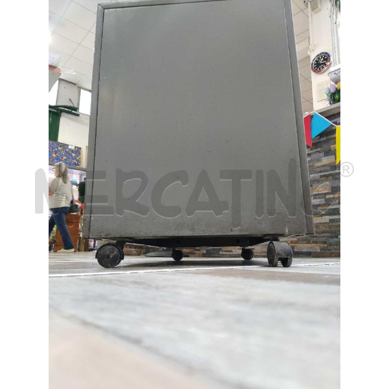 CASSETTIERA IN ALUMINIO CON TRE CASSETTI | Mercatino dell'Usato Settimo torinese 5