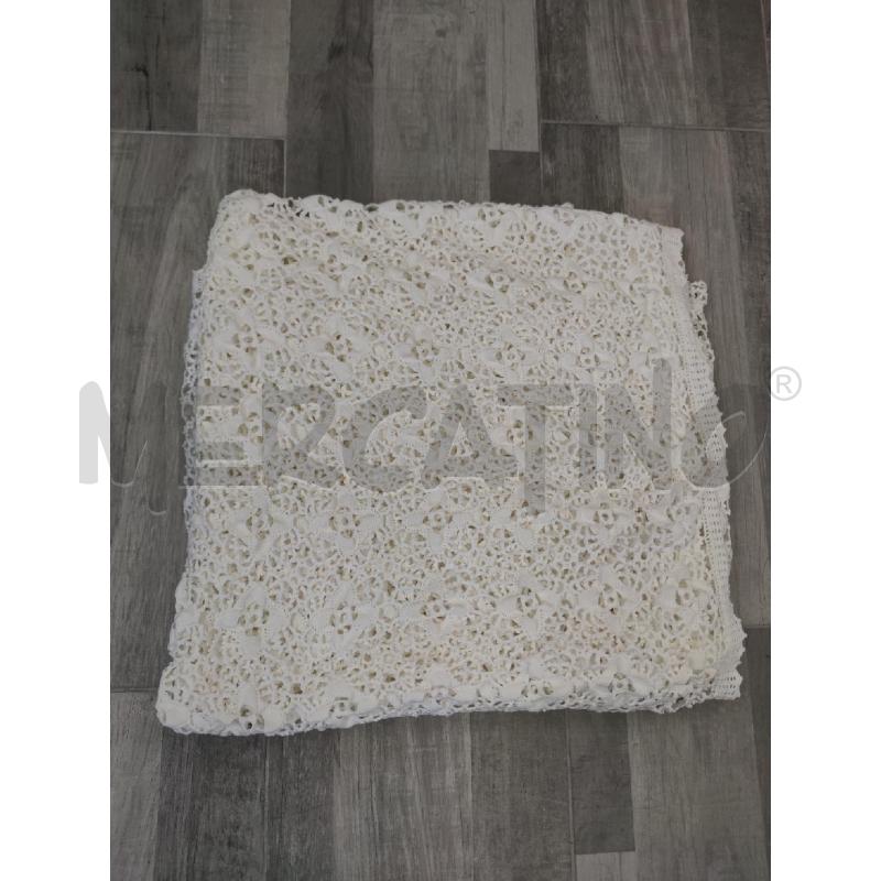 COPRILETTO MATRIM. BIANCO 200X220 RICAMATO | Mercatino dell'Usato Settimo torinese 1
