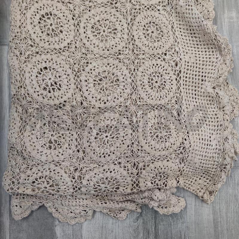 COPRILETTO MATRIM BEIGE RICAMATO  | Mercatino dell'Usato Settimo torinese 3
