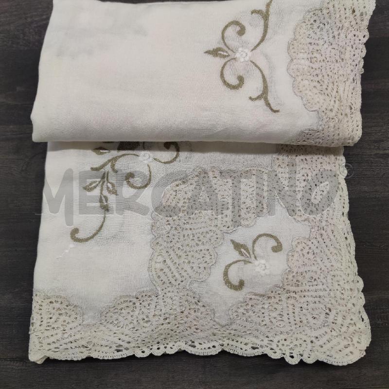 COPRITAVOLO BIANCO RICAMI TORTORA | Mercatino dell'Usato Settimo torinese 3