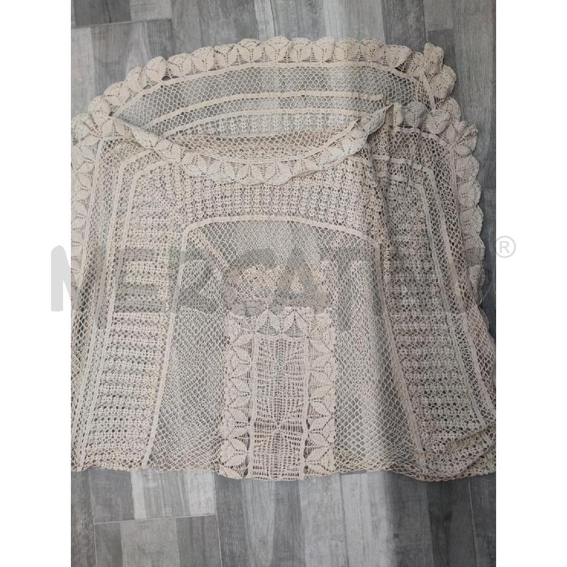 COPRITAVOLO UNCINETTO BEIGE MEDIO | Mercatino dell'Usato Settimo torinese 1