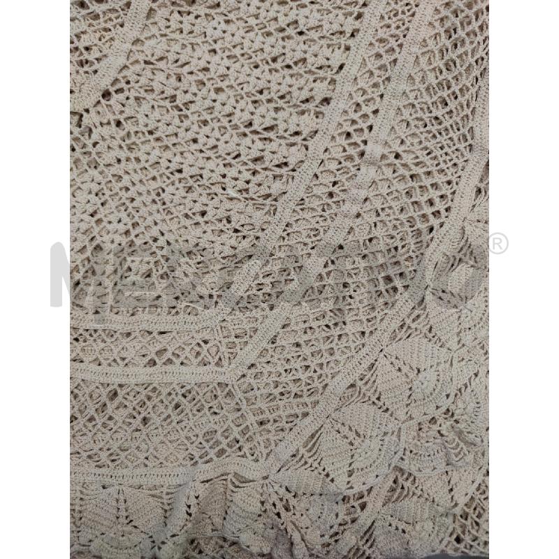 COPRITAVOLO UNCINETTO BEIGE MEDIO | Mercatino dell'Usato Settimo torinese 2
