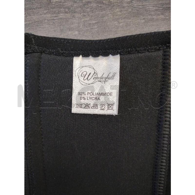 CORSETTO TOP WONDERFULL MOTIVO BIANCO NERO RIGHE | Mercatino dell'Usato Settimo torinese 4