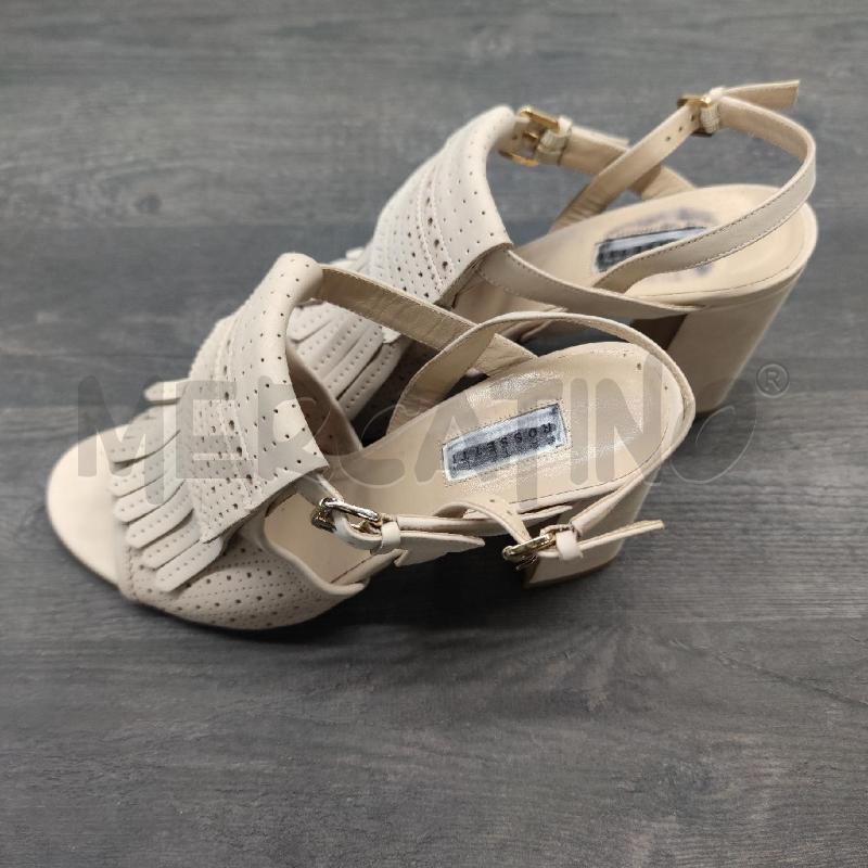 DECOLLETE OPENTOE FRATELLI ROSSETTI PELLE BEIGE FRANGE | Mercatino dell'Usato Settimo torinese 1