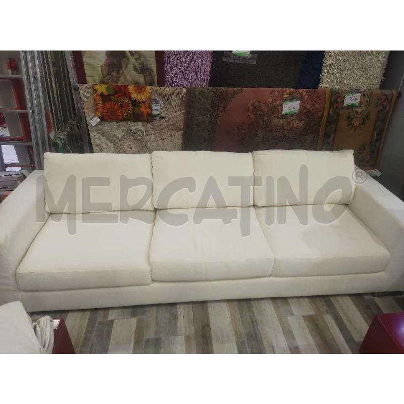 DIVANO 3 POSTI HOFFMAN BIANCO + COPERTURA  | Mercatino dell'Usato Settimo torinese 1