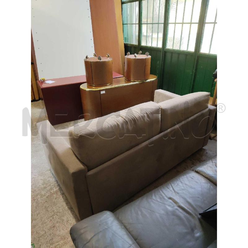 DIVANO LETTO COLOR TORTORA | Mercatino dell'Usato Settimo torinese 3