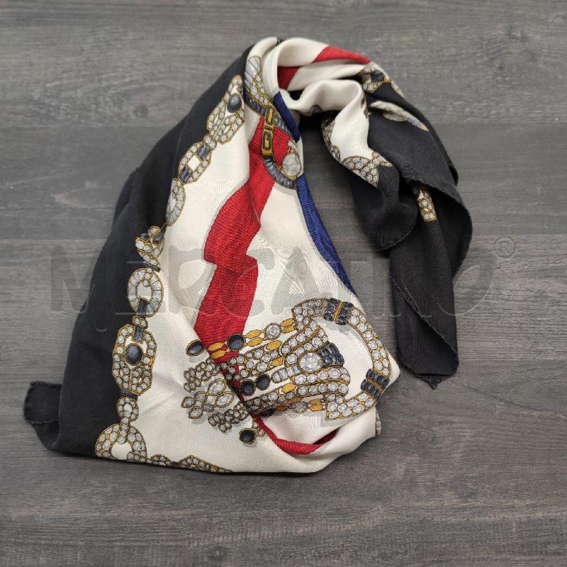 FOULARD ETRO GIOIELLI DECO 1991 BORDO NERO | Mercatino dell'Usato Settimo torinese 4