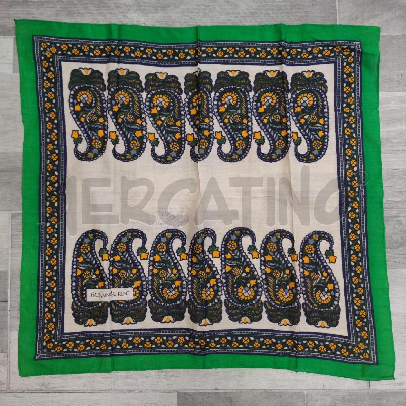 FOULARD PICCOLO YVES SAINT LAURENT VERDE MOTIVO BEIGE VIOLA | Mercatino dell'Usato Settimo torinese 1