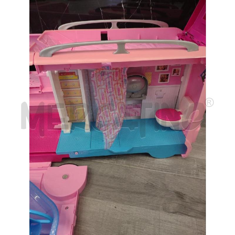 GIOCO CAMPER BARBIE CON PISCINA | Mercatino dell'Usato Settimo torinese 3
