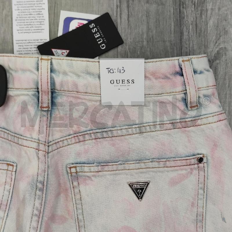 JEANS DONNA GUESS BIANCO STAMPA FLOREALE ROSA | Mercatino dell'Usato Settimo torinese 3