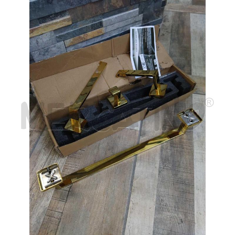 KIT PORTA ASCIUGAMANI DORATO NUOVO | Mercatino dell'Usato Settimo torinese 3