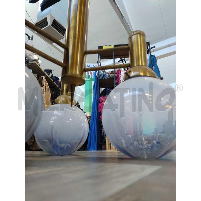LAMPADARIO ANNI 70 VETRO 3 BOCCE DORATO | Mercatino dell'Usato Settimo torinese 3