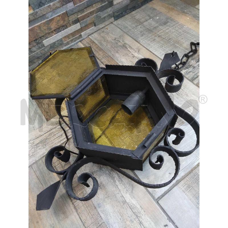 LAMPADARIO IN FERRO BATTUTO E VETRO ESAGONALE GIALLO | Mercatino dell'Usato Settimo torinese 3