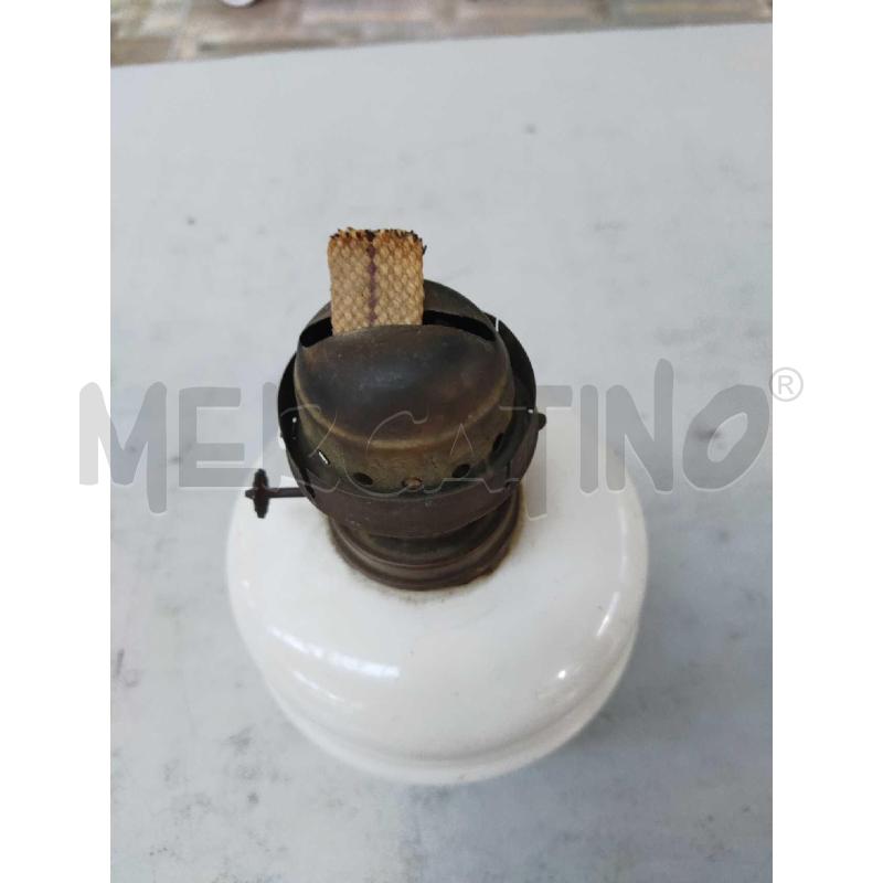 LAMPADA A PETROLIO PORCELLANA CON STOPPINO | Mercatino dell'Usato Settimo torinese 2