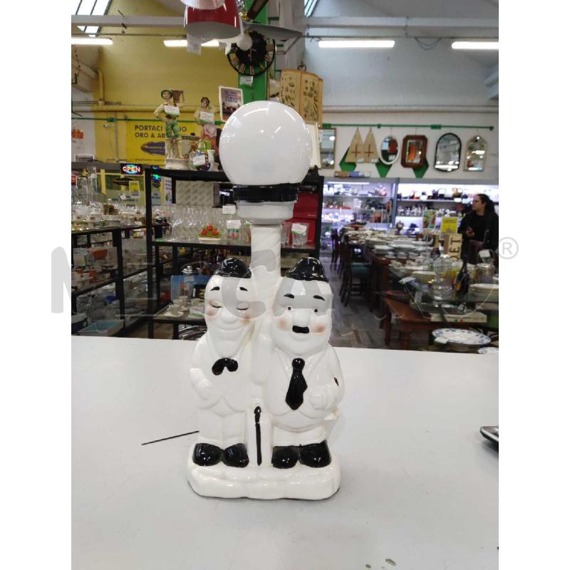 LAMPADA CERAMICA BIANCA STANLEI E OLIO  | Mercatino dell'Usato Settimo torinese 1