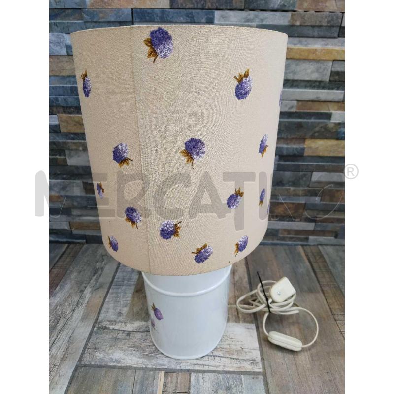  LAMPADA CERAMICA BIANCHE CON GLICINE | Mercatino dell'Usato Settimo torinese 2