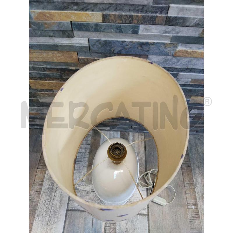  LAMPADA CERAMICA BIANCHE CON GLICINE | Mercatino dell'Usato Settimo torinese 3