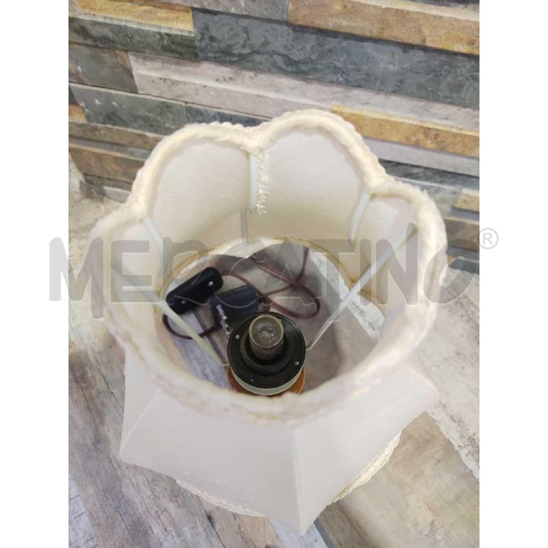 LAMPADA CON DOPPIO PARALUME BIANCO E GIALLO DA COMODINO | Mercatino dell'Usato Settimo torinese 2