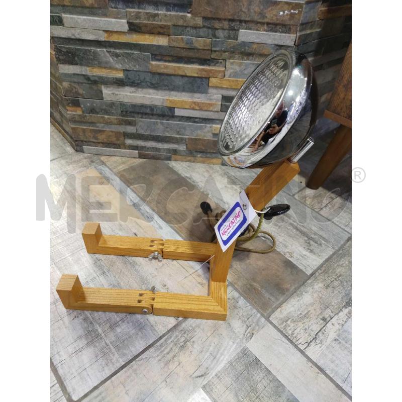 LAMPADA DA TAVOLO LEGNO CON CORPO SNODAMILE | Mercatino dell'Usato Settimo torinese 3