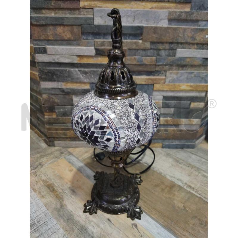 LAMPADA DA TAVOLO STILE TURCO CON BASE METALLO | Mercatino dell'Usato Settimo torinese 2