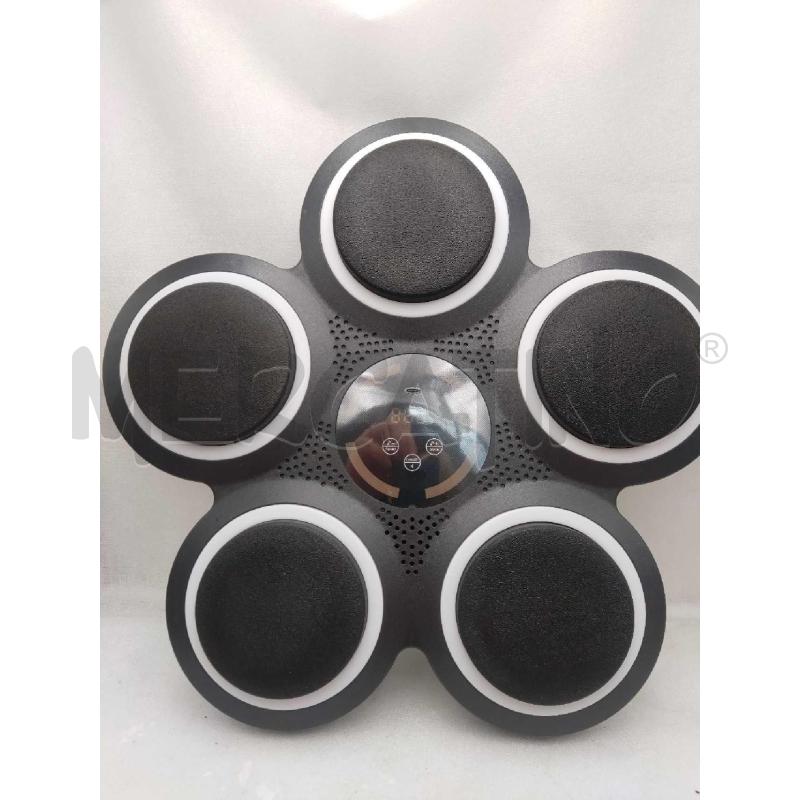 MACCHINA DA BOXE MUSICALE CON ACCESSORI  | Mercatino dell'Usato Settimo torinese 4