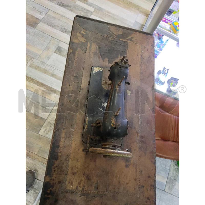 MACCHINA DA CUCIRE ANNI 40  | Mercatino dell'Usato Settimo torinese 2